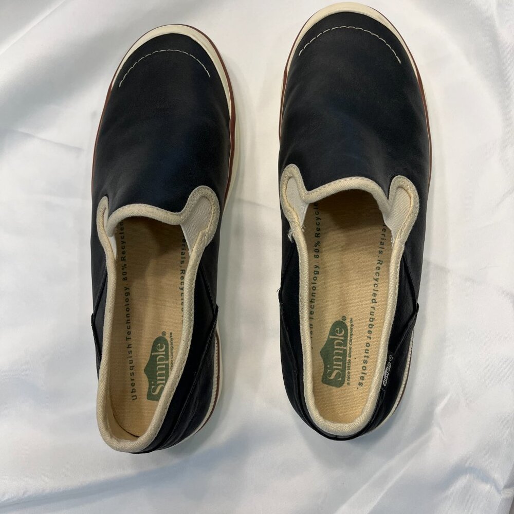 Simple Slip On Leather  NWOB - Picture 5 of 6